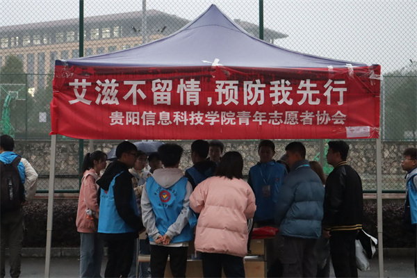 13cabb90f9b6f77c.jpg